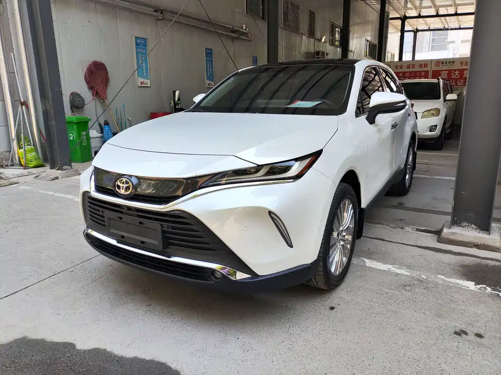 Toyota Harrier 2023