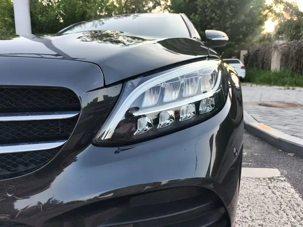 Mercedes-Benz C-Class 2020 — фото 4