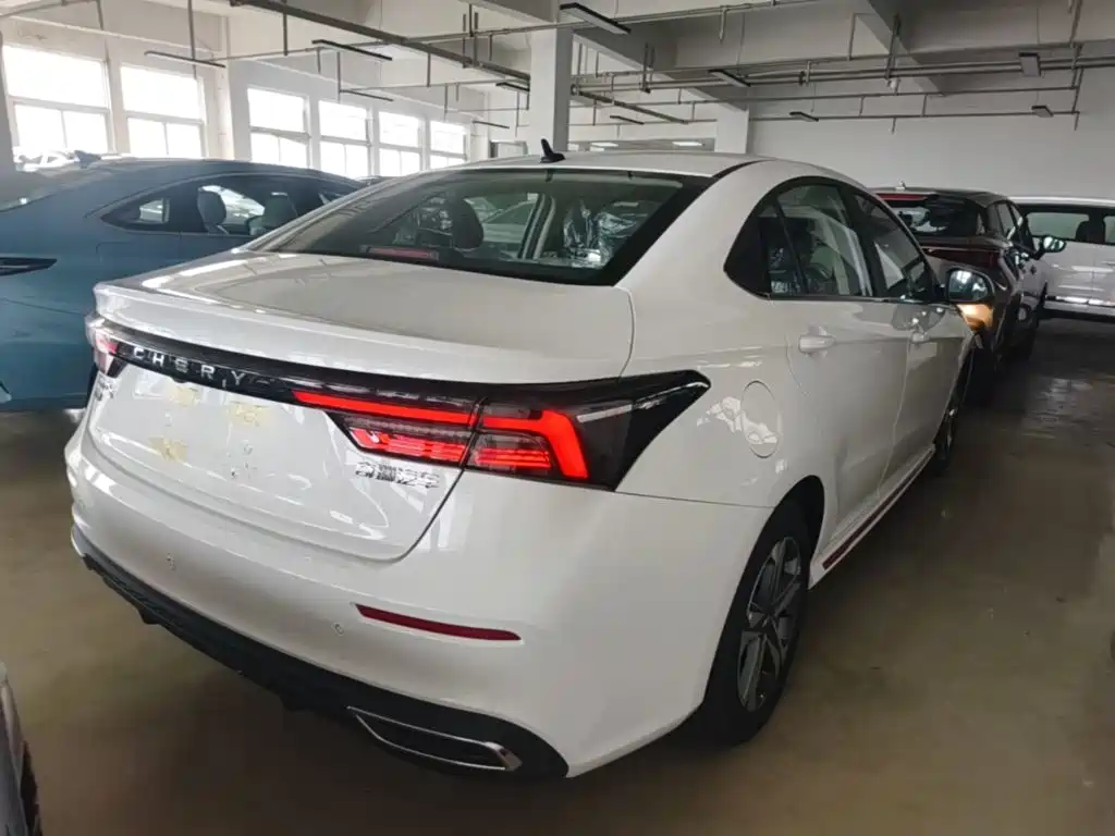 Chery Arrizo 5 PLUS 2026