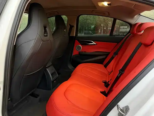 BMW 1 Series 2023