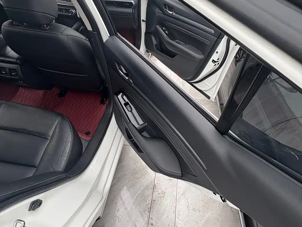 Nissan Teana 2021 — фото 10
