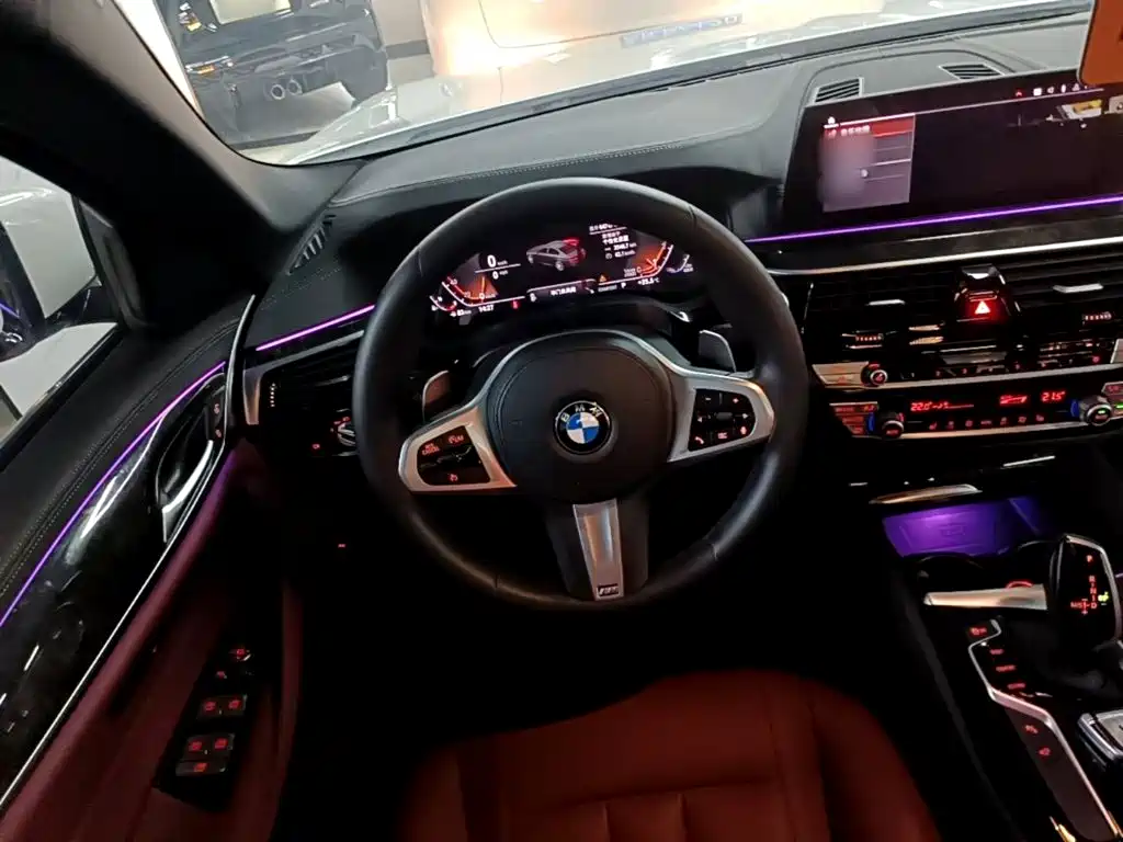 BMW 5 Series 2020
