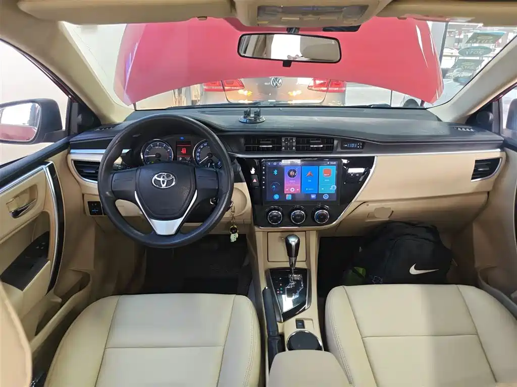 Toyota Corolla 2015 — фото 10