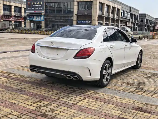 Mercedes-Benz C-Class 2019
