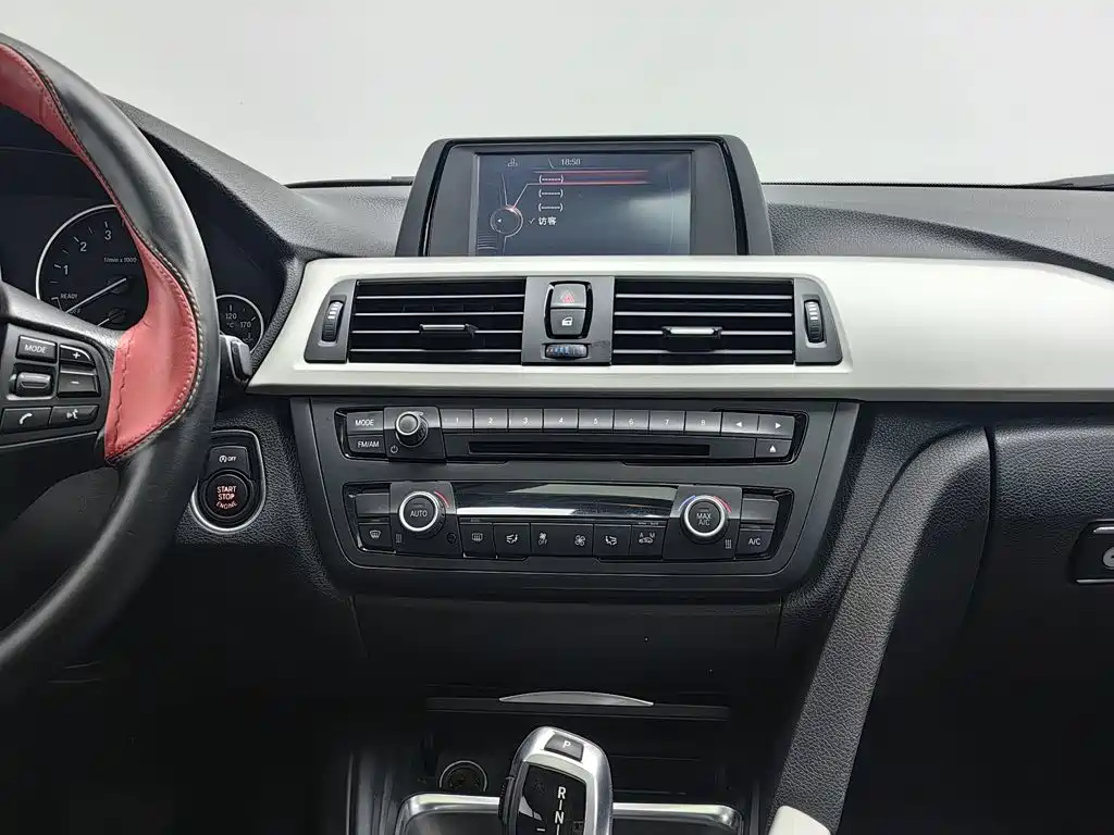 BMW 3 Series 2015 — фото 12