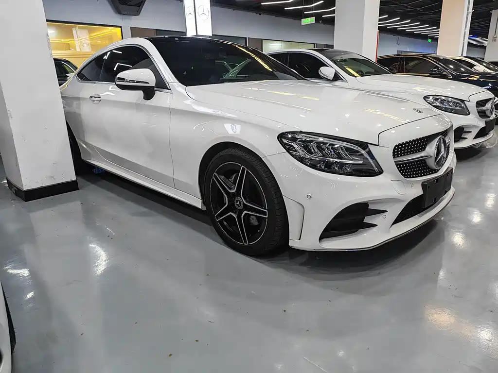 Mercedes-Benz C-Class 2019