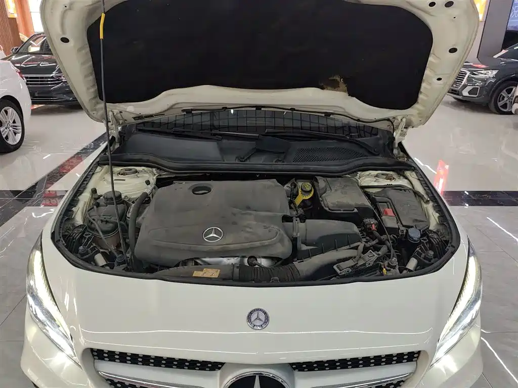 Mercedes-Benz CLA 2017 — фото 20