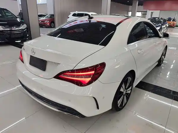 Mercedes-Benz CLA 2017