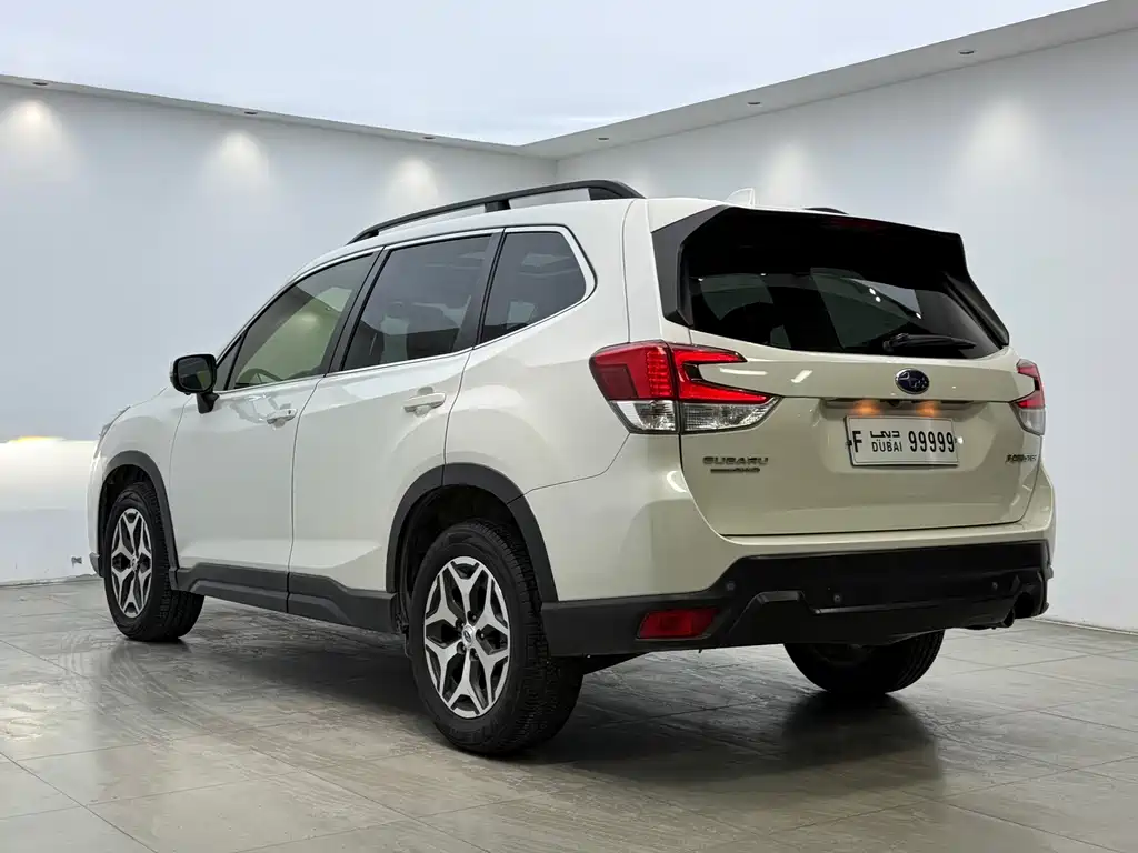 Subaru Forester 2019 — фото 16