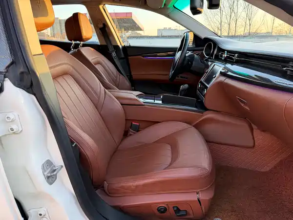 Maserati Quattroporte 2015