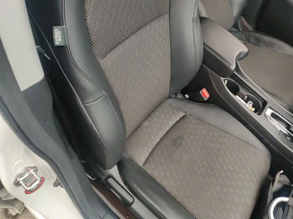 Honda Jade 2018 — фото 25