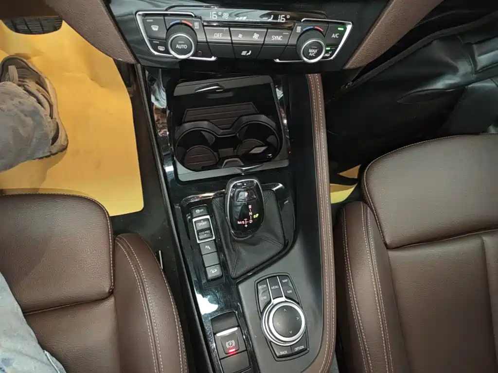 BMW X1 2020 — фото 14