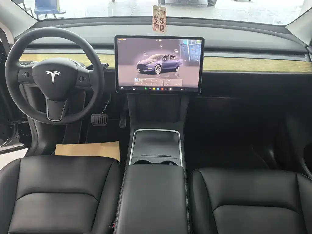Tesla Model Y 2023 — фото 7