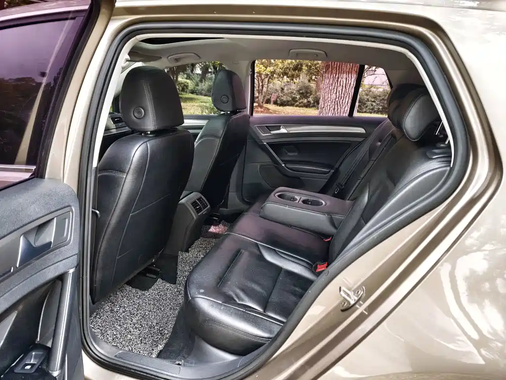 Volkswagen Golf 2016 — фото 18