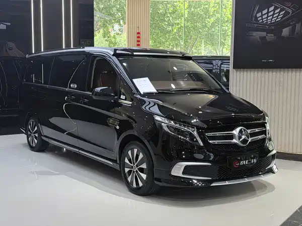 Mercedes-Benz Vito 2023