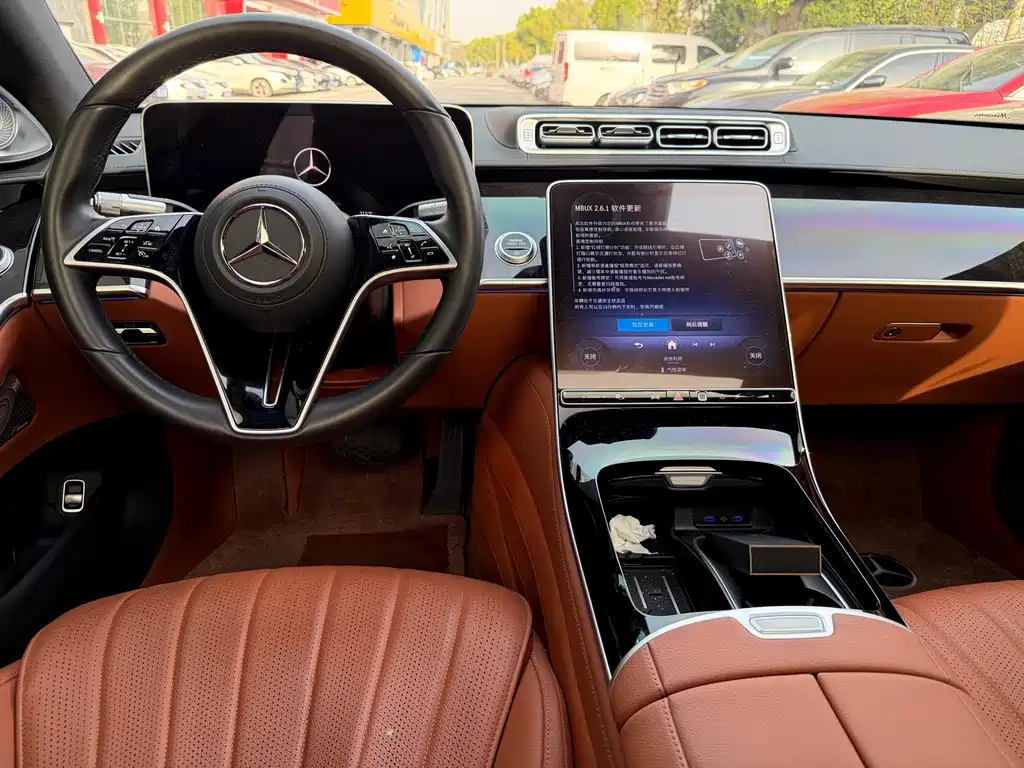 Mercedes-Benz S-Class 2025 — фото 4