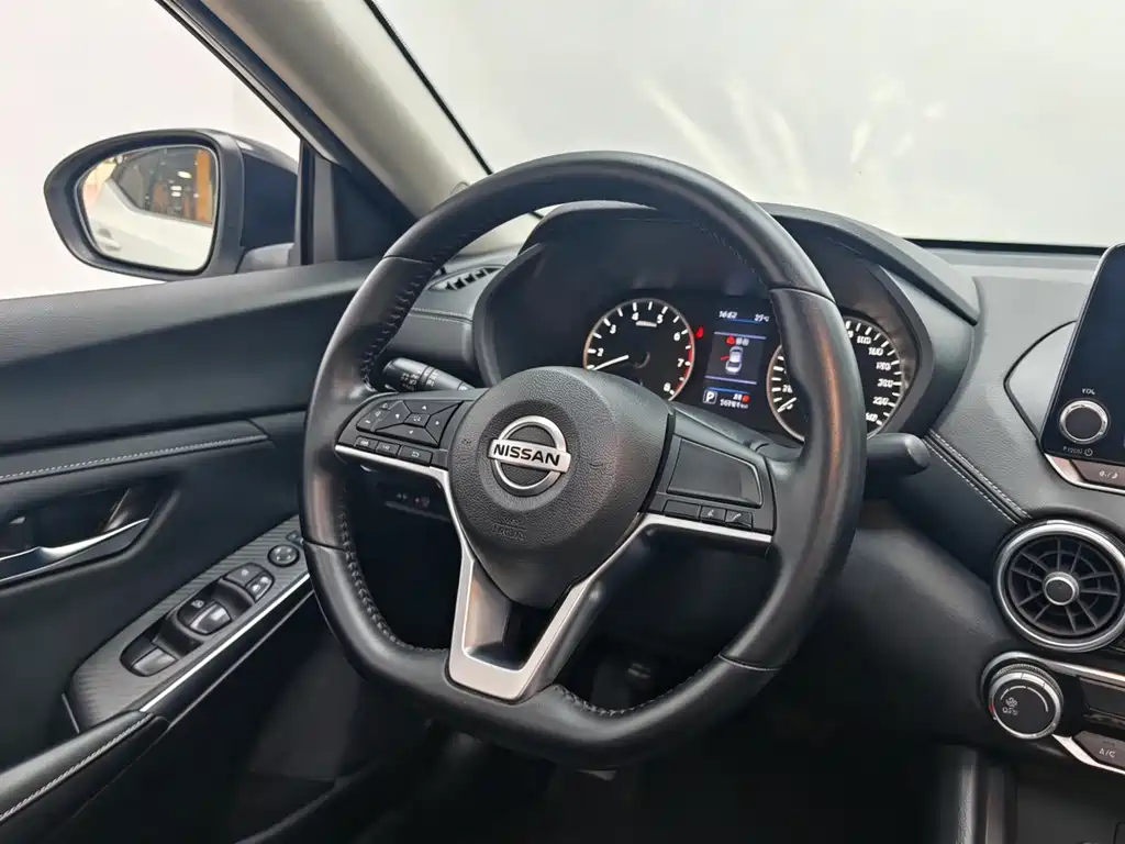 Nissan Sylphy 2020 — фото 16