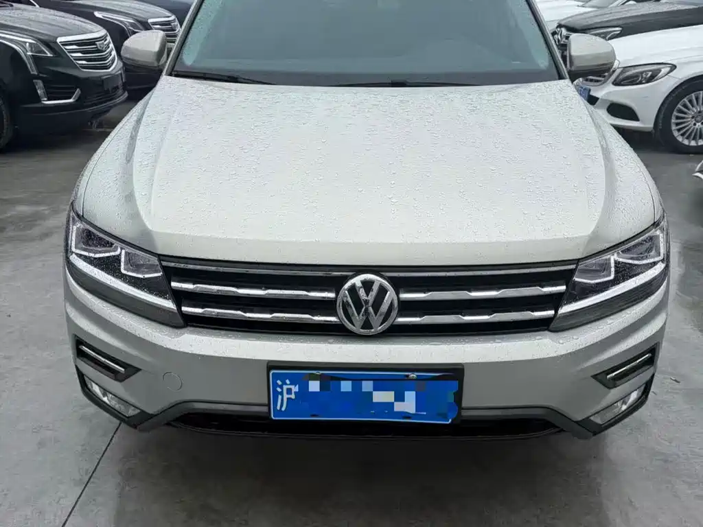 Volkswagen Tiguan L 2019 — фото 2
