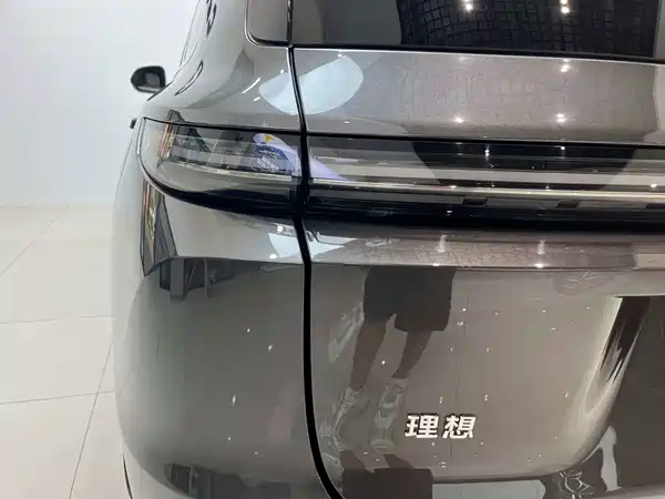 Li Auto L9 2023