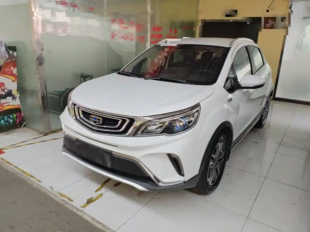 Geely Vision X3 2019 — фото 1