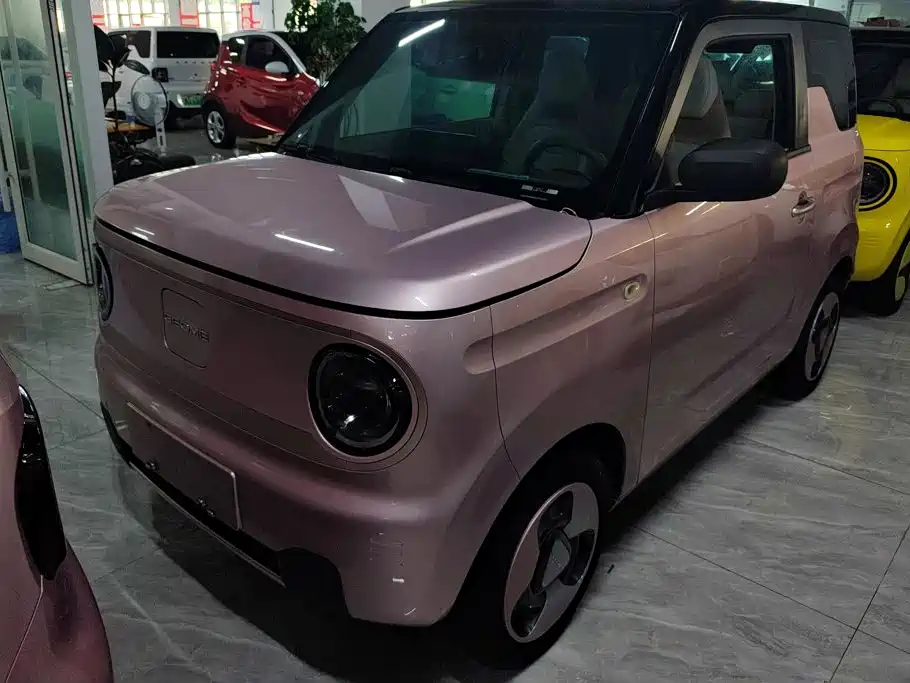 Geely Galaxy Panda 2023