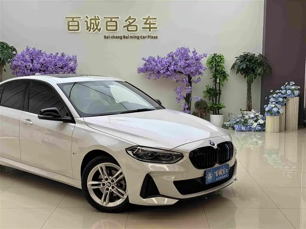 BMW 1 Series 2023