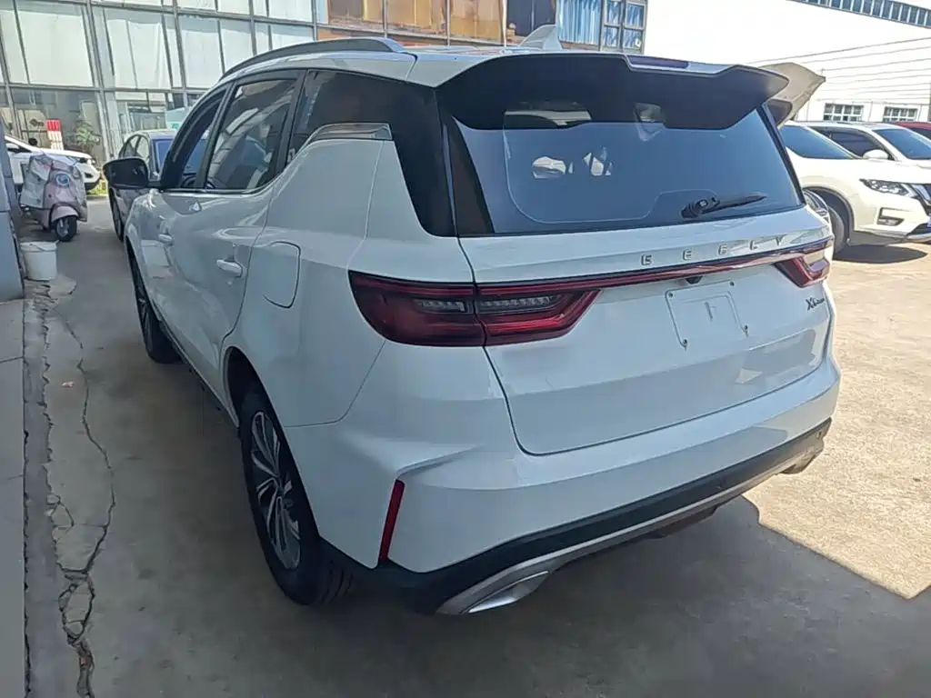 Geely Vision X6 2023 — фото 5