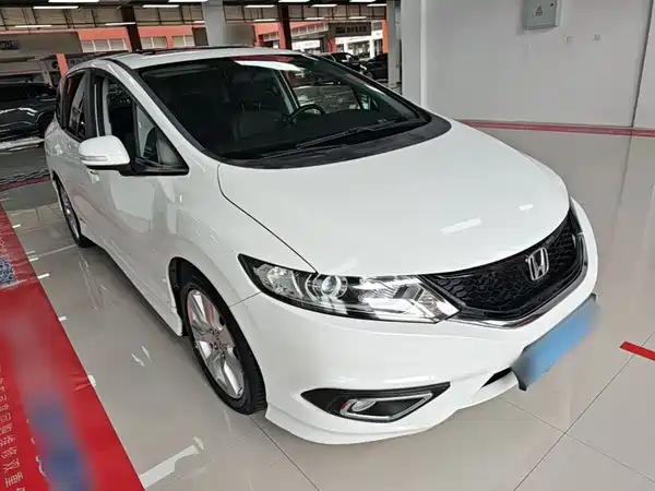 Honda Jade 2014