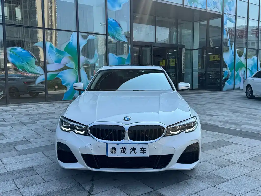 BMW 3 Series 2022