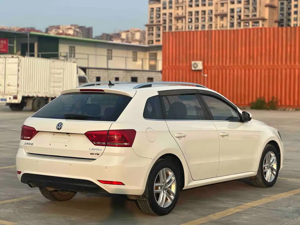 Volkswagen Gran Lavida 2017 — фото 16