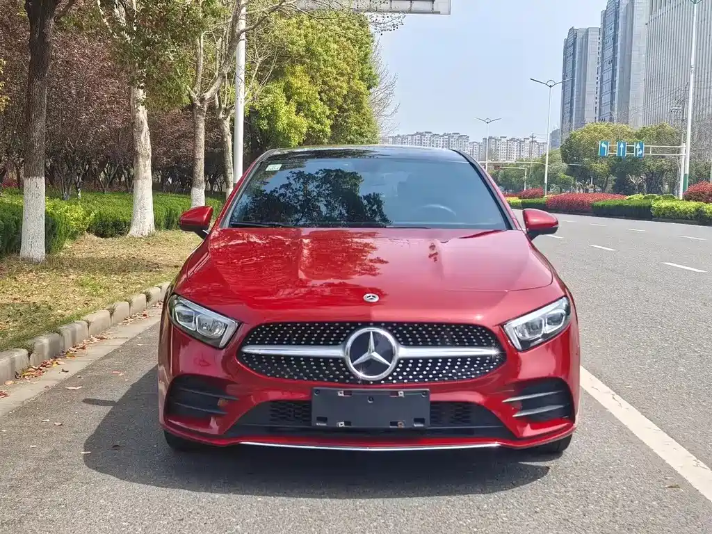 Mercedes-Benz A-Class 2021 — фото 2