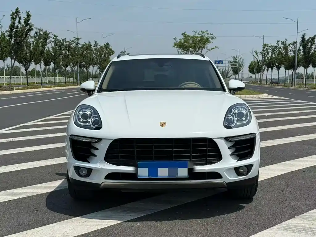Porsche Macan 2015