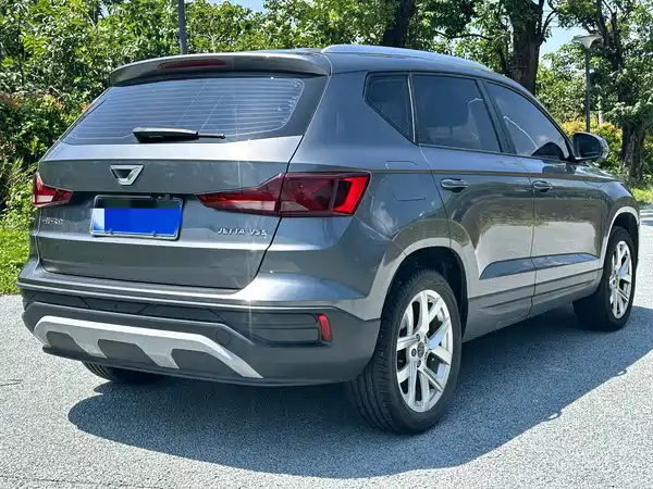 Jetta VS5 2022