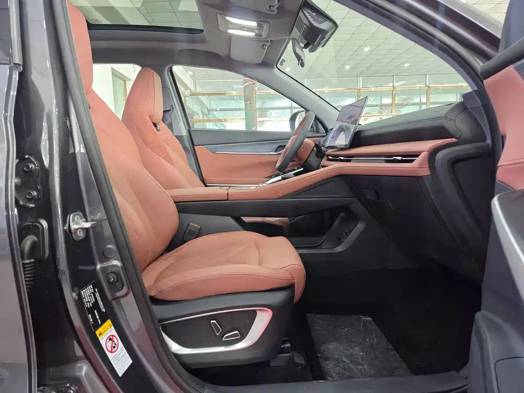 Changan CS75 PLUS 2025 — фото 12