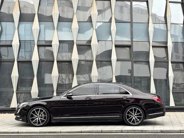 Mercedes-Benz S-Class 2018