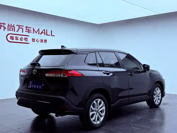 Toyota Frontlander 2023