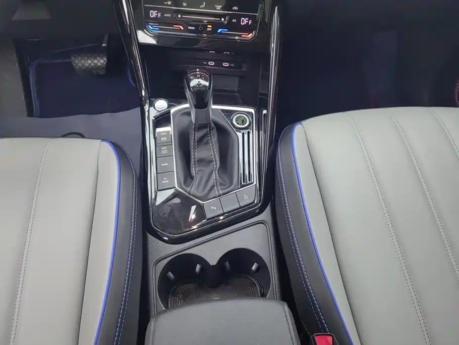 Volkswagen Tanyue GTE 2023 — фото 16