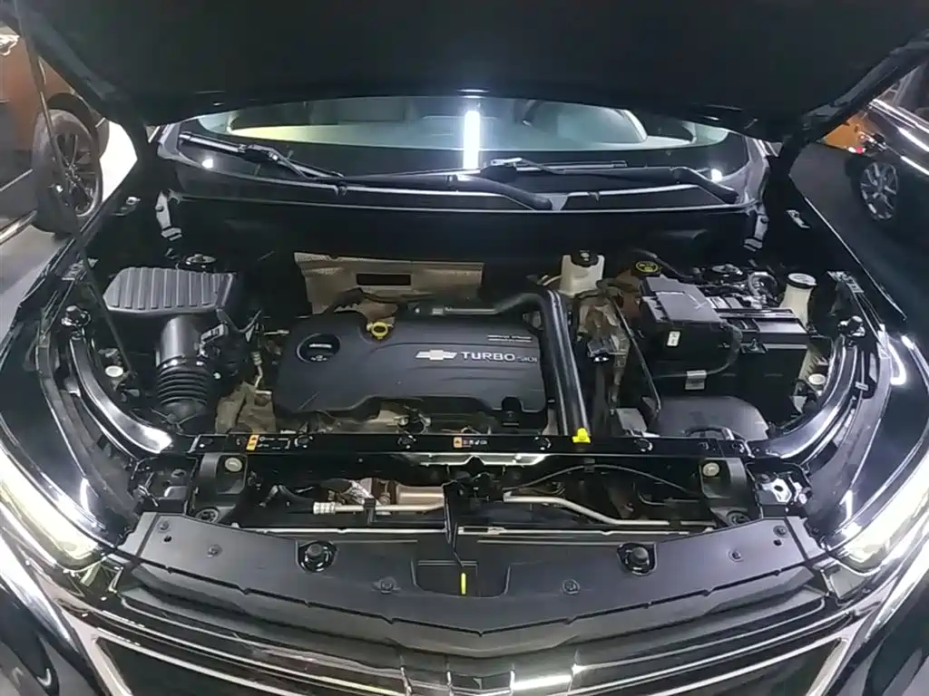 Chevrolet Equinox 2021 — фото 20
