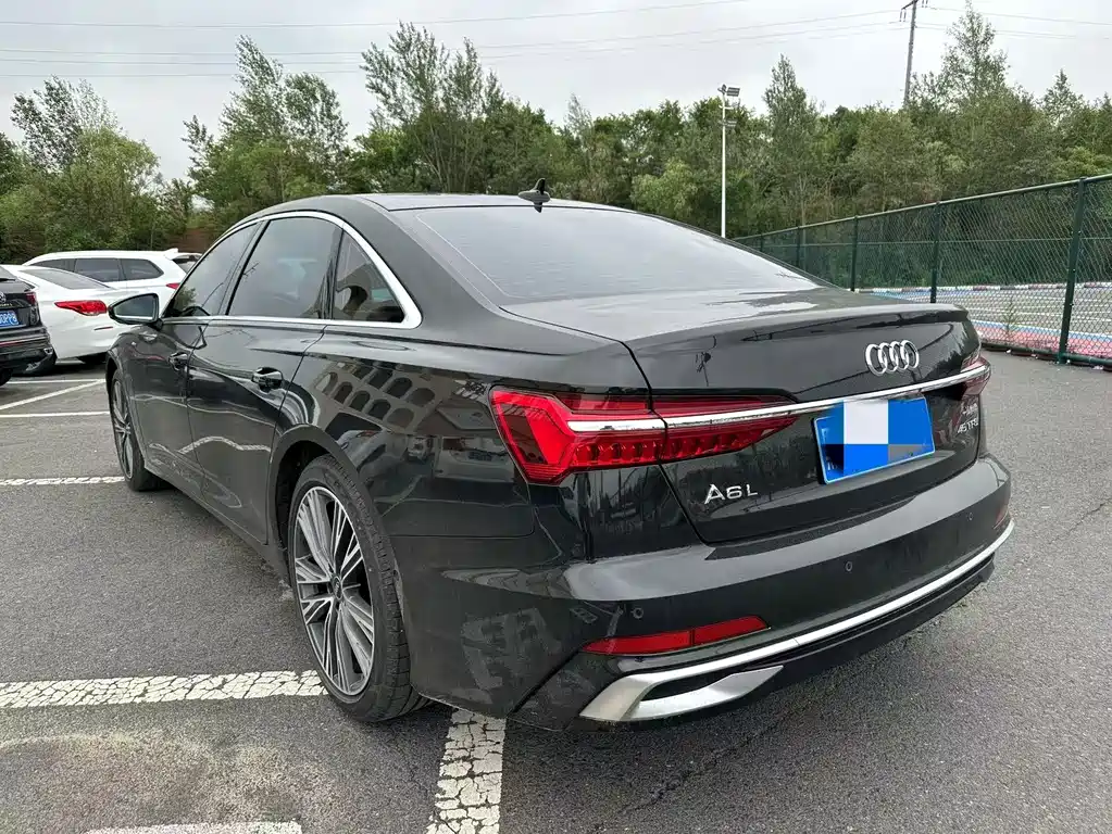 Audi A6L 2025