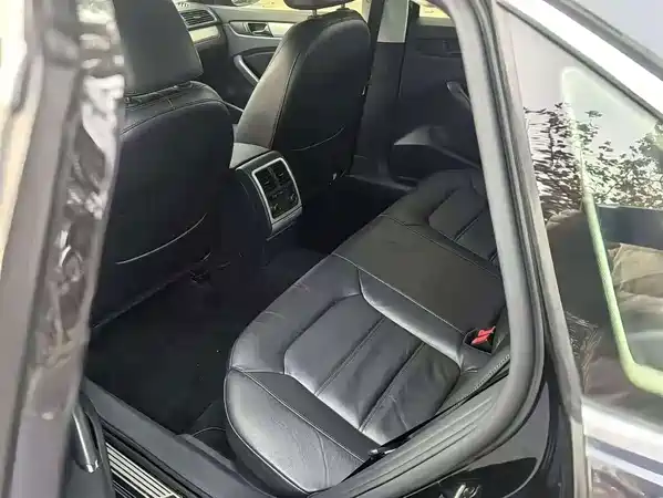 Volkswagen Passat 2013