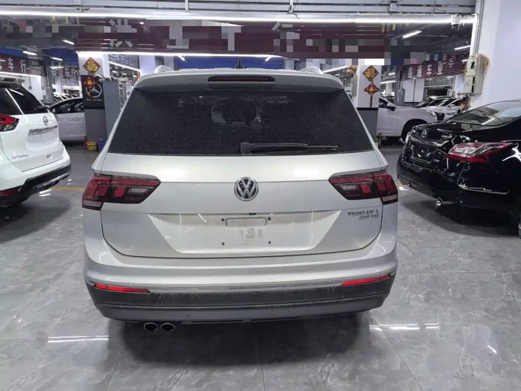 Volkswagen Tiguan L 2018 — фото 5