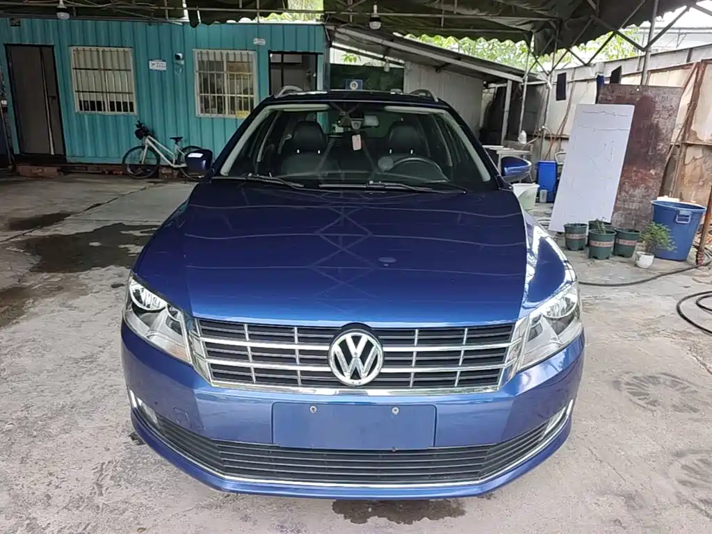 Volkswagen Gran Lavida 2015