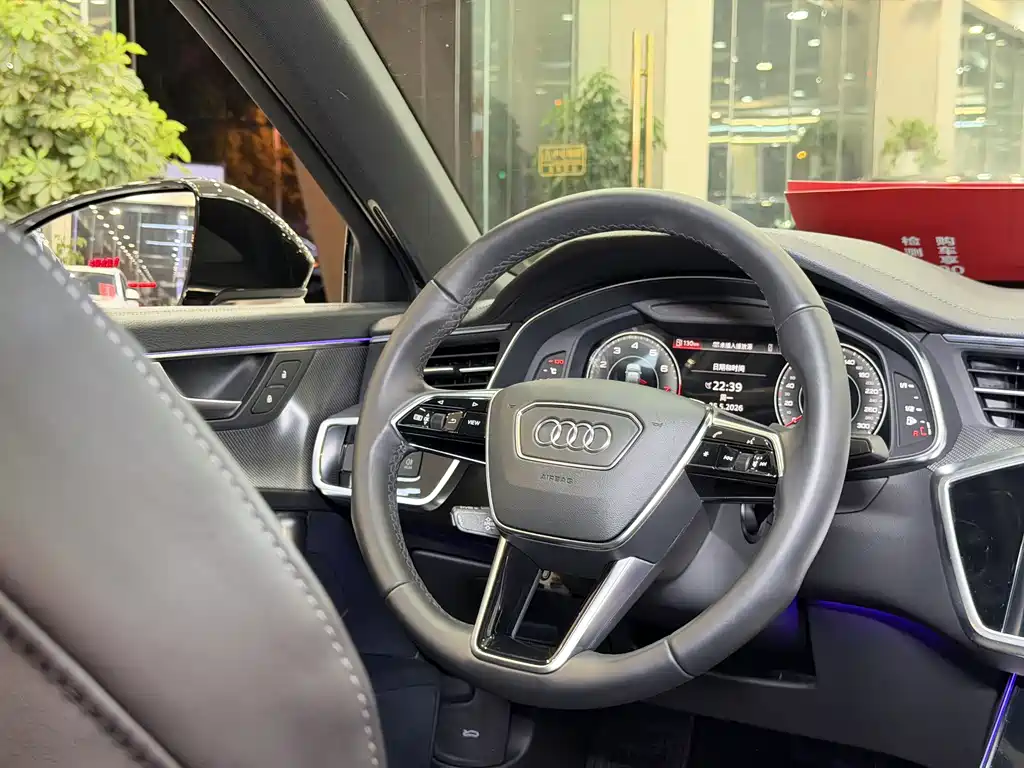 Audi A6L 2022 — фото 14