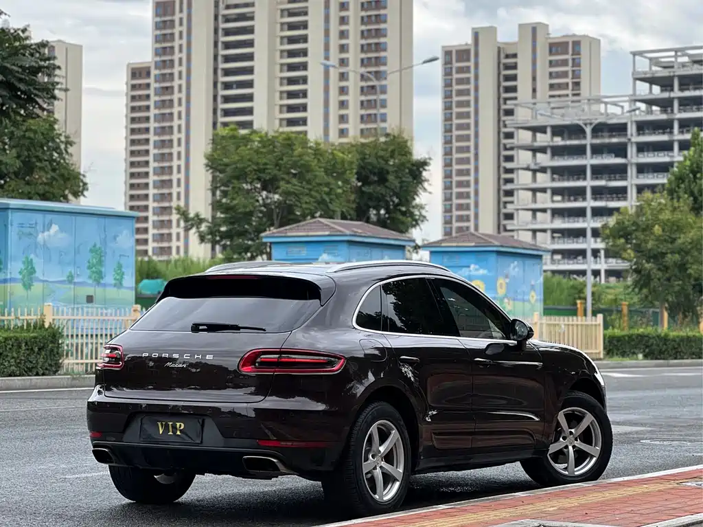 Porsche Macan 2016 — фото 10
