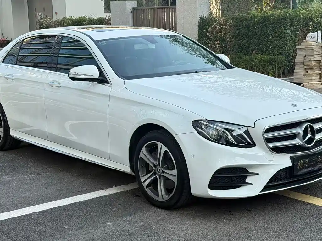 Mercedes-Benz E-Class 2019 — фото 5