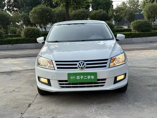 Volkswagen Santana 2016