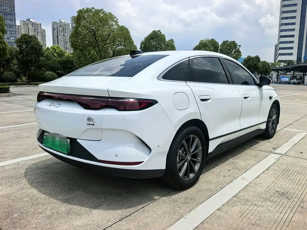 BYD Qin L 2025 — фото 15