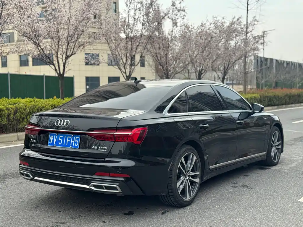 Audi A6L 2022 — фото 15