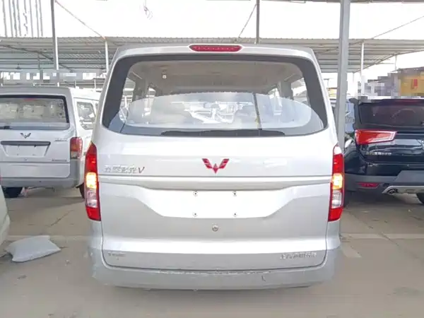 Wuling Hongguang V 2023
