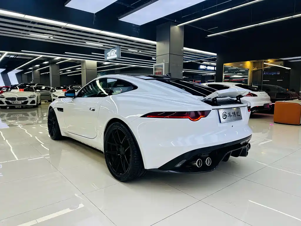 Jaguar F-TYPE 2017 — фото 5